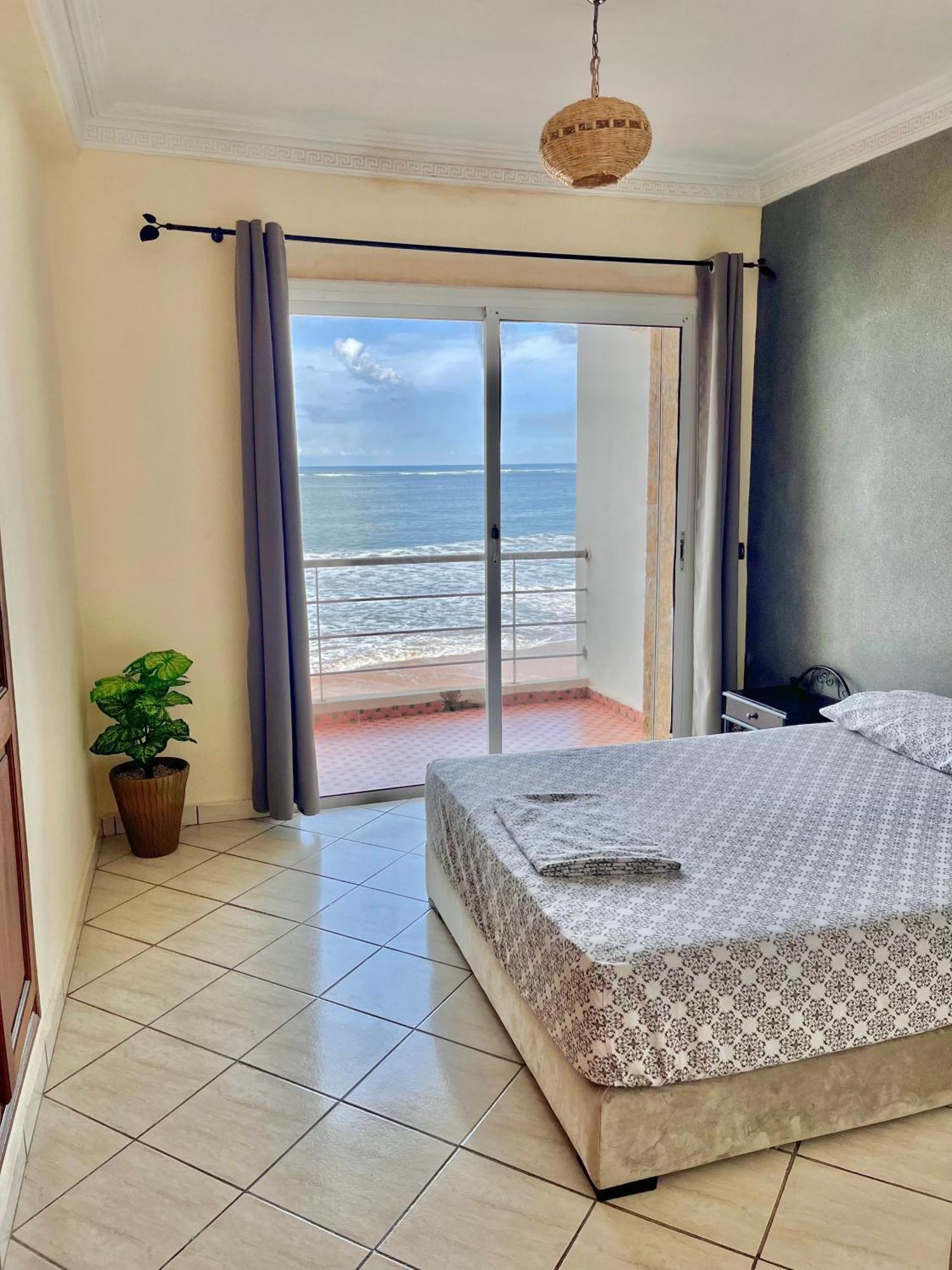 Villa Splendid Beachfront In Sidi Bouzid With Pool Douar Ourlali