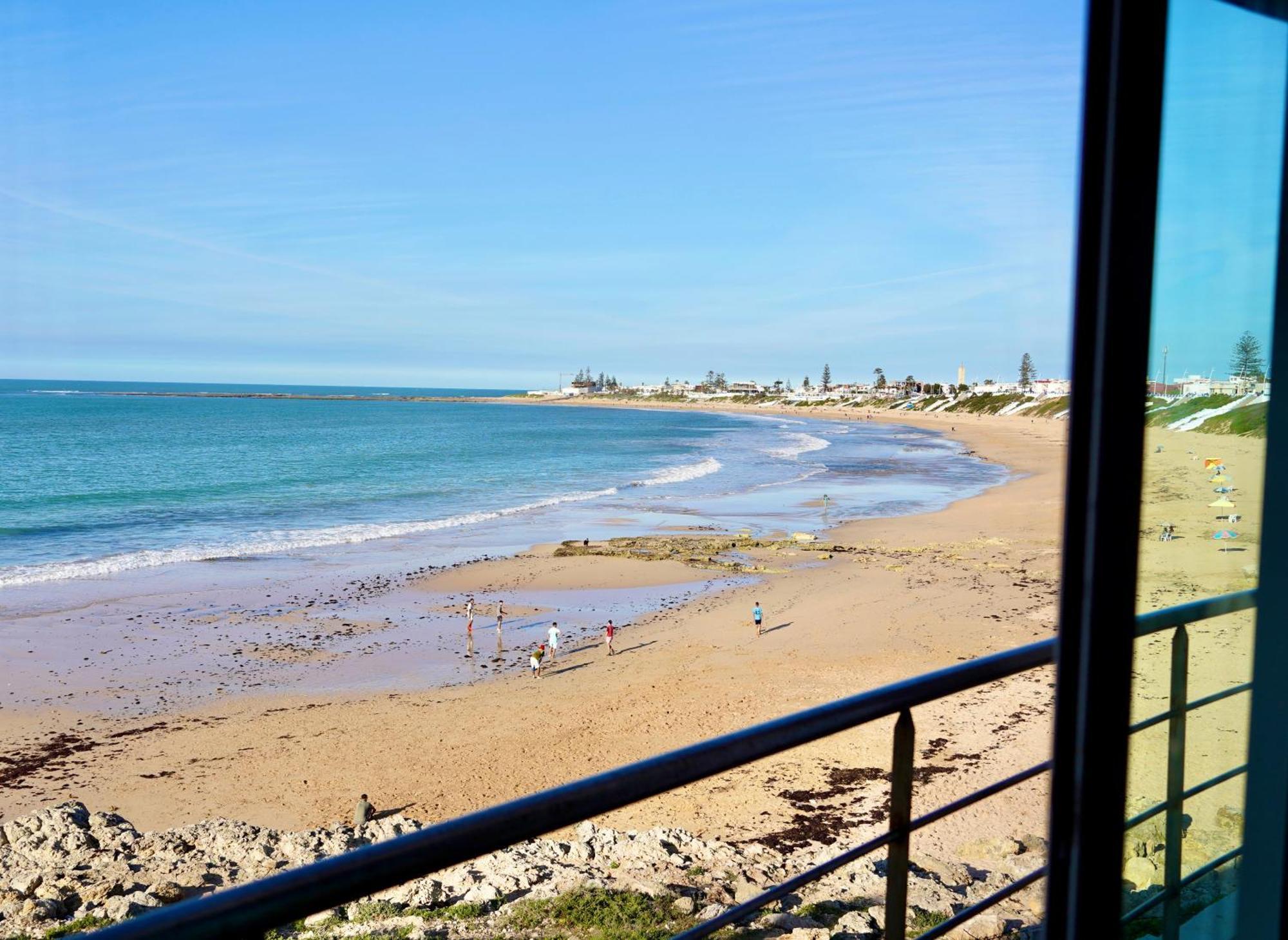Splendid Beachfront In Sidi Bouzid With Pool Douar Ourlali