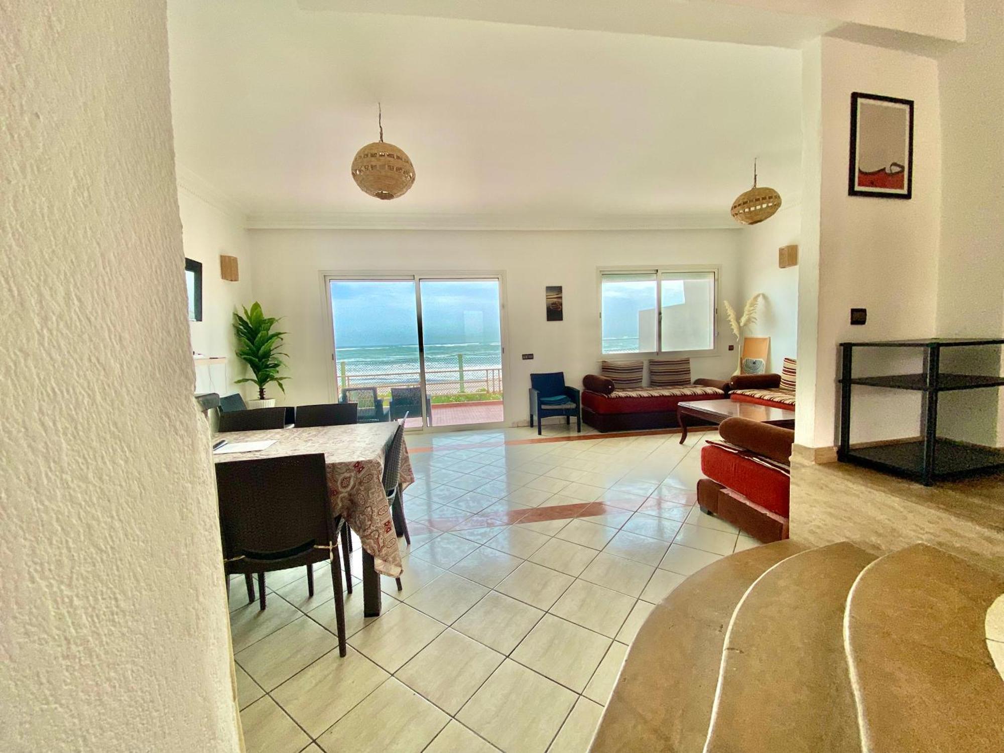 Splendid Beachfront In Sidi Bouzid With Pool Villa *